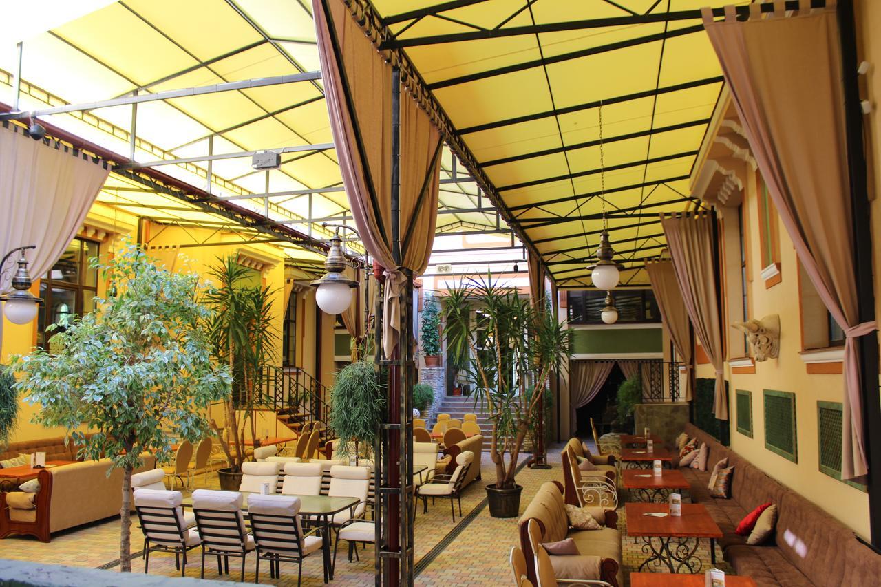 Green Villa 3*